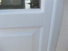 dettaglio porta-finestra con bugna